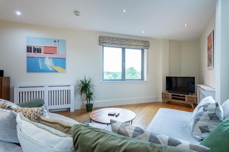 349 The Bakery, 311 Ormeau Road, Belfast, BT7 3GA - Photo 2