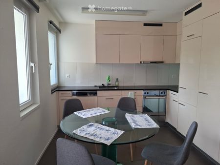 Charming 2-room Apartment in Zurich-Wipkingen - temporary - Photo 4