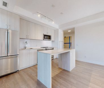 For Lease - 3250 Carding Mill Trail Unit# 233, Oakville, Ontario - Photo 2