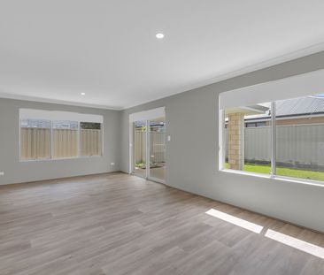 Four Bedroom Home in Hilbert - Photo 2