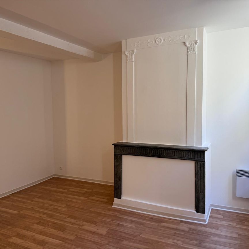 Location Appartement 2 pièces 48m² BORDEAUX 33000 - Photo 1