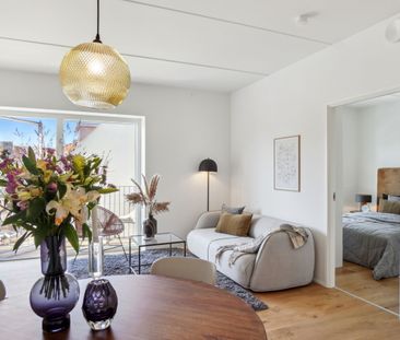 Skøn stor 2-værelses lejlighed med altan - Photo 2