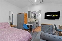 North Road East, Plymouth - Photo 2