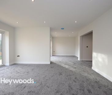 4 bedroom detached house to rent - Photo 3