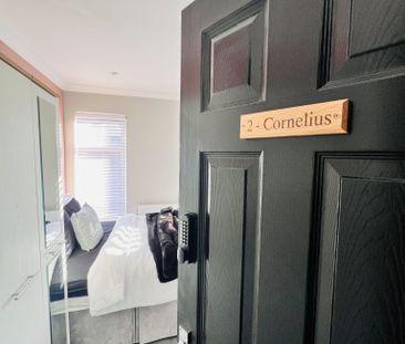 BEDROOM 4 – SMALL DOUBLE OFF SUITE - Photo 3