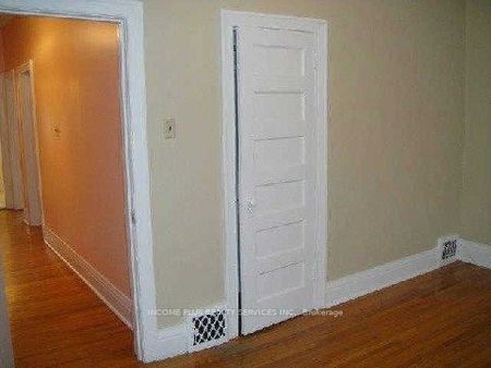 For Lease - 176 Westmount Avenue Unit# Upper, Toronto, Ontario - Photo 2