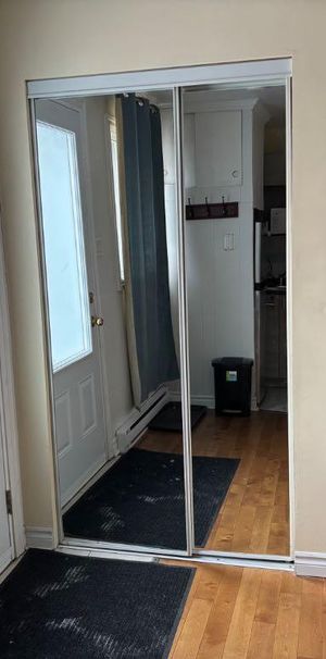 Studio meublé 1er décembre - Photo 1