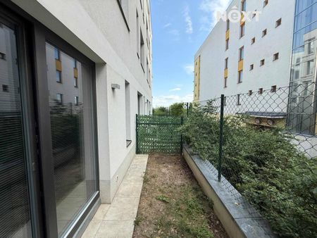 Pronájem bytu 1+kk a garsoniéry 39 m², Praha Hlubočepy - Фото 2