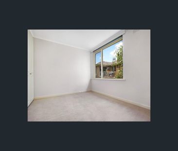 4/35 Clyde Street, Kew East, Vic 3102 - Photo 2