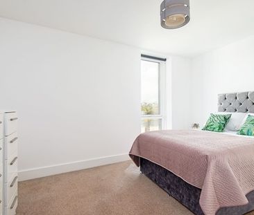 1 Bedroom Apartment - Photo 1