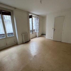 STUDIO - RUE LA VIEUVILLE - 75018 PARIS - Photo 2