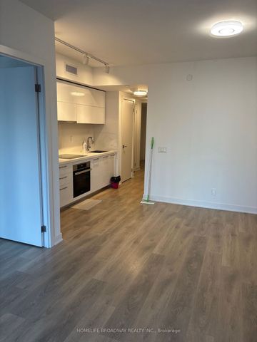 For Lease - 188 Cumberland Street Unit# 803, Toronto, Ontario - Photo 2