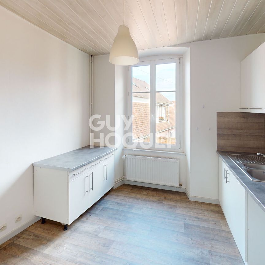 Location : spacieux appartement 3 pièces (78 m²) à CERNAY - Photo 1