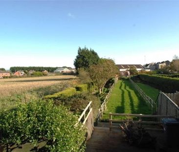 13 Belfast Road, Comber, BT23 - Photo 3