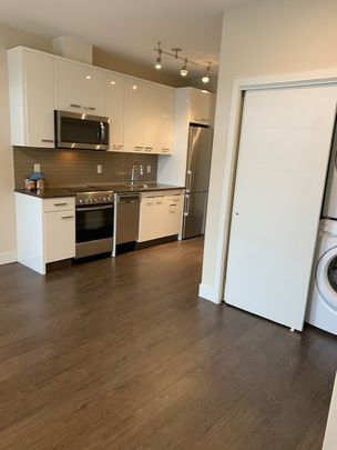 MARKET WAY APTS - 404 - MW404 - Photo 1