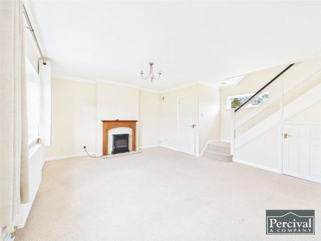 3 bedroom semi-detached house to rent - Photo 2