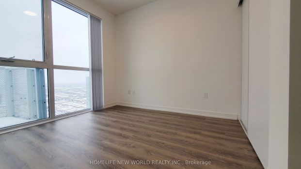 8 Interchange Way #5805 - Photo 1