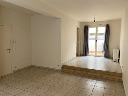 Instapklare rijwoning met 2 slaapkamer en binnenkoertje - Photo 4