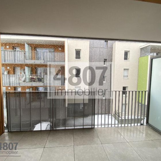 Appartement T2 à louer à Sallanches - Photo 1