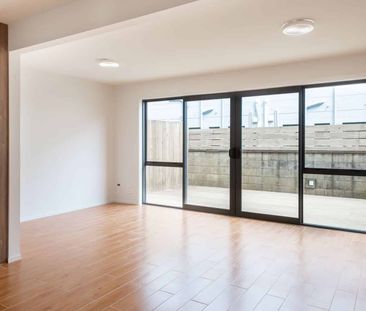 17/206 Old Farm Road - Photo 1