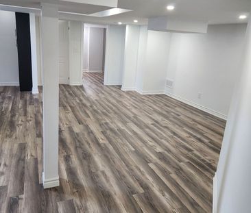 For Lease - 4 Goodsway Trail, Brampton, Ontario - Photo 4