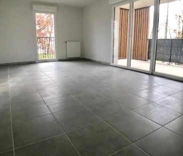 Location Appartement 3 pièces 64m² COLOMIERS 31770 - Photo 1