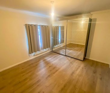 Ross Close - Photo 5