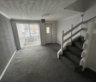 2 bedroom house to rent - Photo 1