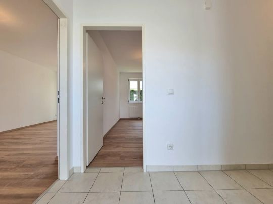 Gartenjuwel nahe Europaplatz – 3-Zimmer-Wohnung mit Terrasse & Garten - Photo 1