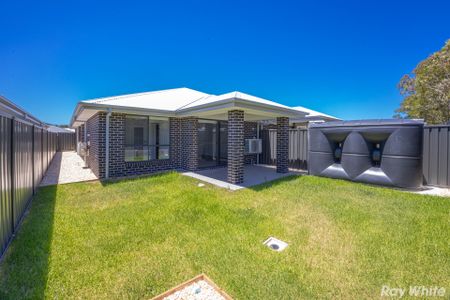 4 BEDROOM DUPLEX IN A NEW ESTATE!! - Photo 2