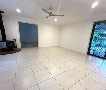 Fantastic Dual Living Opportunity! - Photo 1