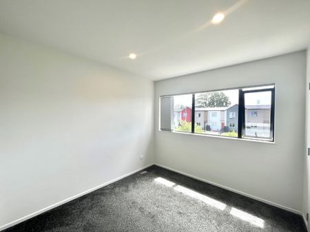 19 Artistry Lane, Papakura, Auckland - Photo 3