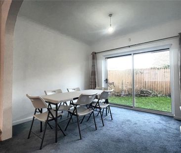 5 bedroom detached house to rent - Photo 3