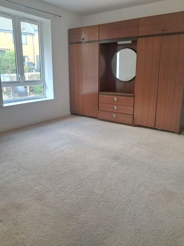 3 Bed Semi-Detached House, Blake Close, NG3 - Photo 2