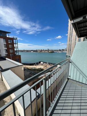 2 Bed Flat, Centenary Plaza, SO19 - Photo 1