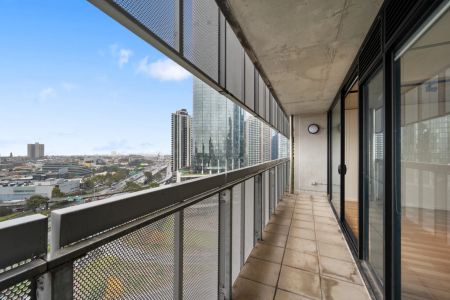 Unit 1706/152 Sturt Street, Southbank. - Photo 3