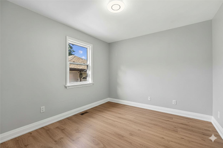 For Lease - 35 Archwood Crescent Unit# Main, Toronto, Ontario - Photo 2