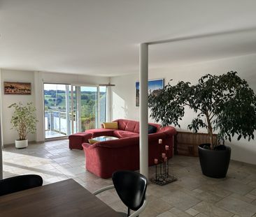 MAISON DE 5 PIÈCES À BONSTETTEN (ZH), MEUBLÉE, TEMPORAIRE - Photo 2