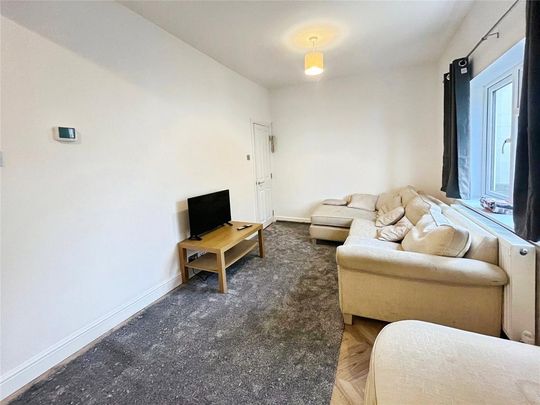 3 bedroom detached house to rent - Photo 1