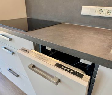 Te huur: Appartement Burgemeester Michiels van Kessenichpassage in ... - Foto 5