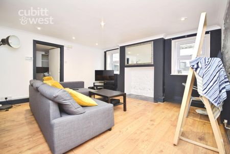 2 bedroom apartment to rent - Photo 5