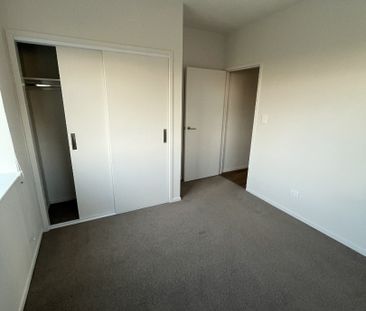 Property Management38c Fraser Ave, Northcote - Apartment for Rent - Photo 2