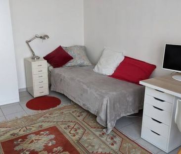 Chambre avec salle de douche privative - Photo 1