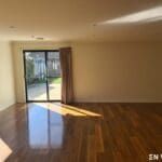 Large Executive Home - Photo 1