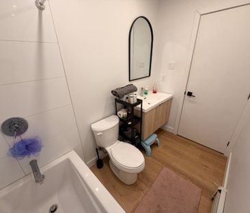 Magnifique rénové 2 1/2 à louer - Photo 3