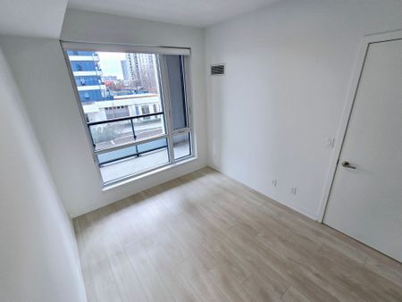 For Lease - 7950 bathurst Street Unit# A-419, Vaughan, Ontario - Photo 3