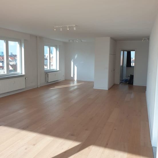 Appartement te huur - Photo 1