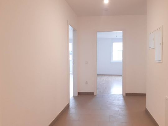 2. Obergeschoss - 3 Zimmer und 8m² großer Balkon für gemütliche Stunden im Freien - Photo 1
