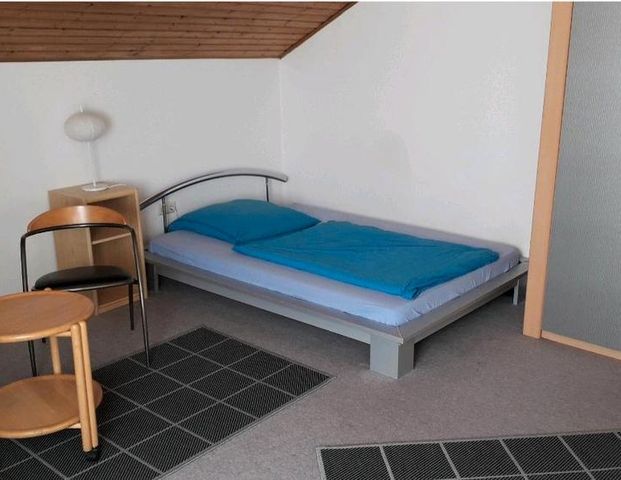 2 - Zimmerwohnung mit Essküche - möbliert - Foto 1