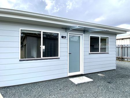 MODERN TWO BEDROOM GRANNY FLAT - Photo 5